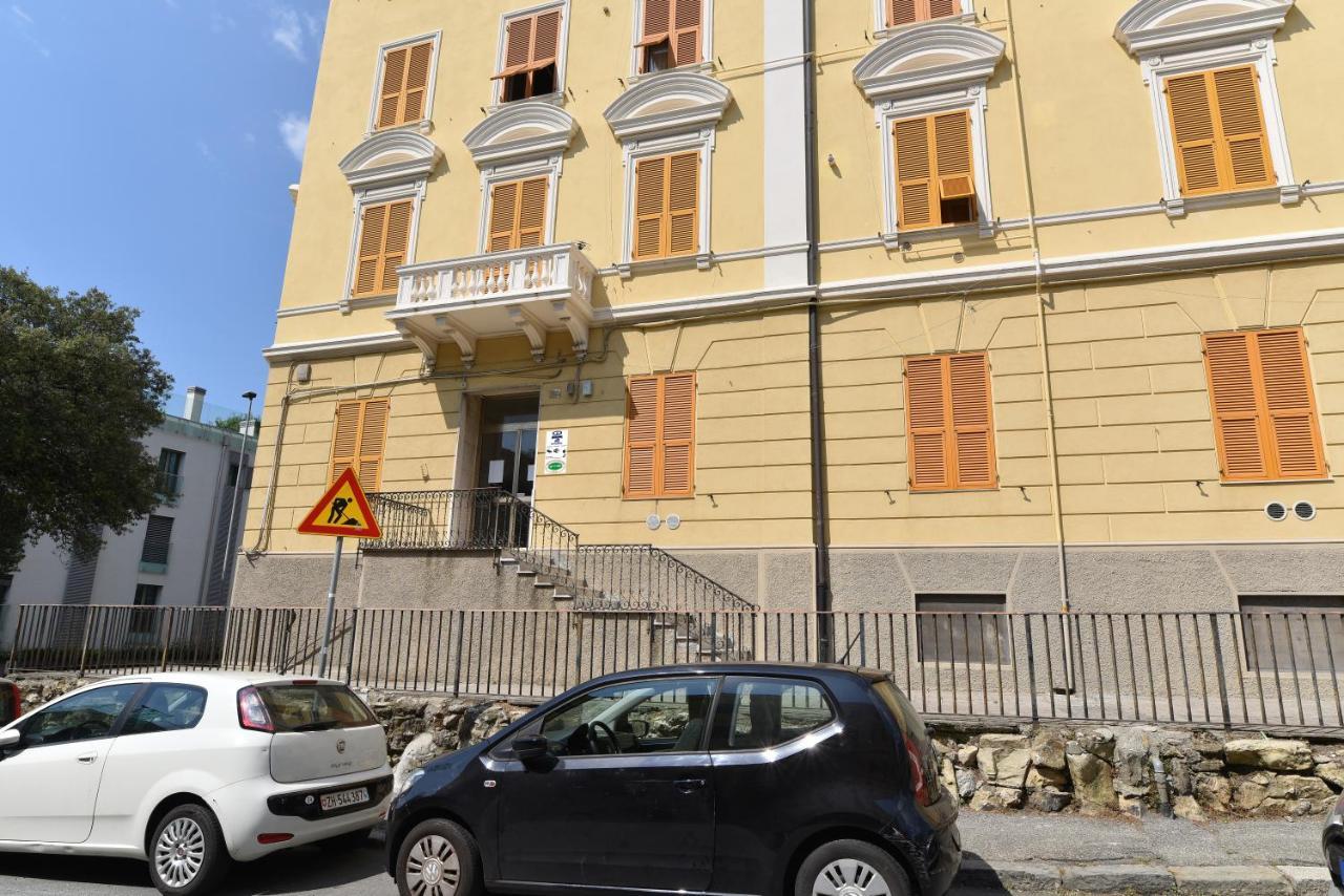 A&B Affittacamere A Boccadasse Genoa Luaran gambar